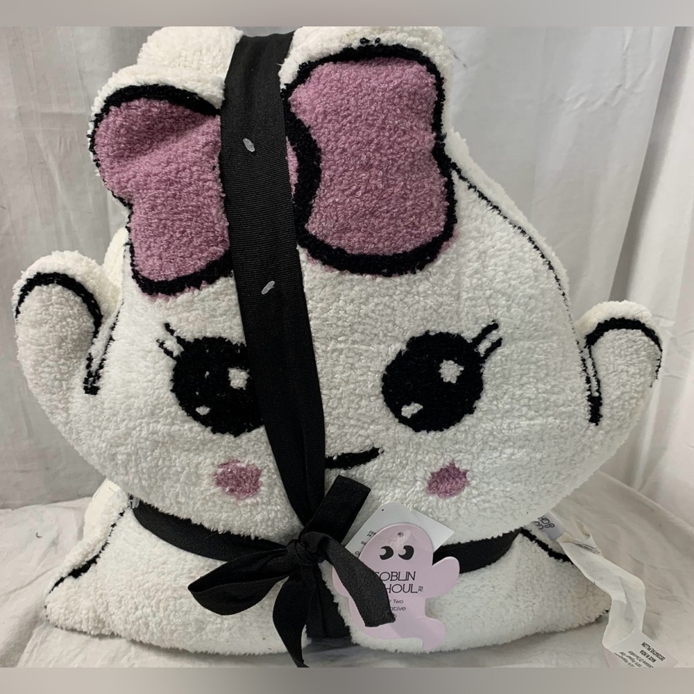 NWT Goblin & Ghoul Halloween Sherpa Plush Girl Boy Ghost Pillow Set Decor
